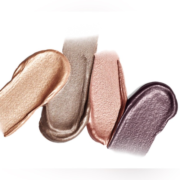 Mary Kay Liquid Eye Shadow Light beam - Picture 5 of 7